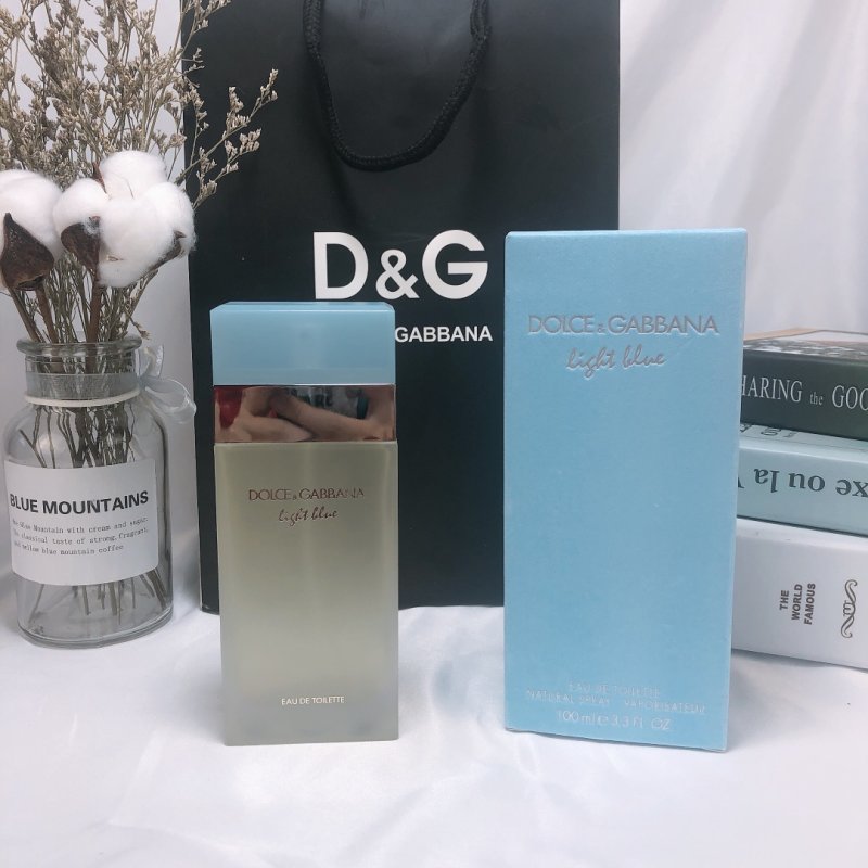Dolce & Gabbana Light Blue Women's Eau de Toilette Spray view