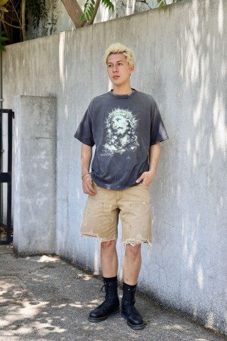 Charcoal Graphic Crown Print Oversized T-Shirt view 2