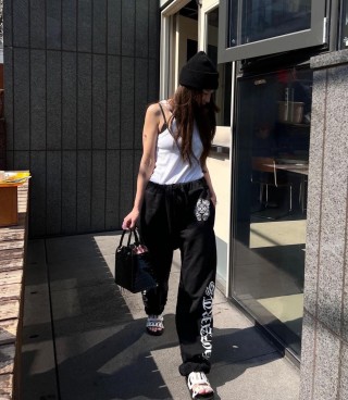 Black Graphic Print Cargo Pants