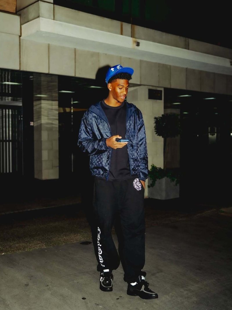 Black Graphic Print Cargo Pants view