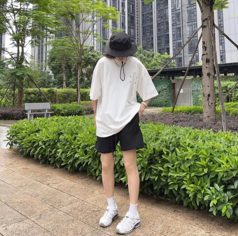 White Oversized Graphic Print T-Shirt view