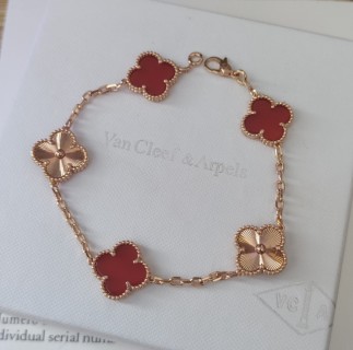 Van Cleef & Arpels Vintage Alhambra Four Leaf Clover Rose Gold Bracelet view 3