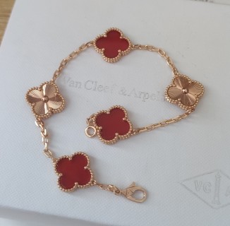 Van Cleef & Arpels Vintage Alhambra Four Leaf Clover Rose Gold Bracelet view 9