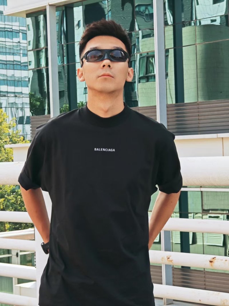 Balenciaga Black Logo T-Shirt view