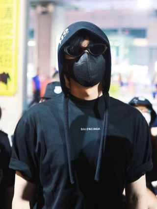 Balenciaga Black Logo T-Shirt view 9