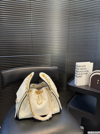 Chanel 25 Quilted Bucket Bag White Leather Gold Chain