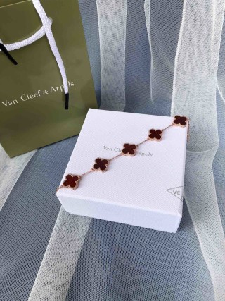 Van Cleef & Arpels Four Leaf Clover Bracelet Rose Gold