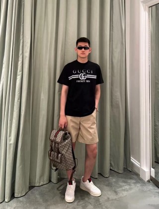 Gucci GG Firenze Black Short Sleeve T-Shirt view 7