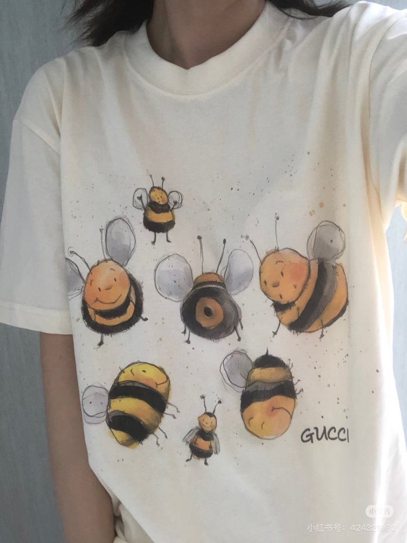 Bee Print Cream Short-Sleeve T-Shirt view