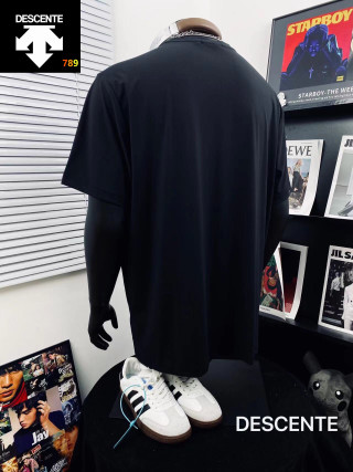 Descente 3D Embossed Ice Silk Casual T-Shirt Black view 3