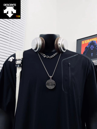 Descente 3D Embossed Ice Silk Casual T-Shirt Black view 4
