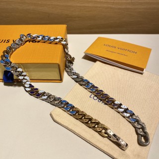 Louis Vuitton Chain Links Patches Gold Tone Bracelet view 5