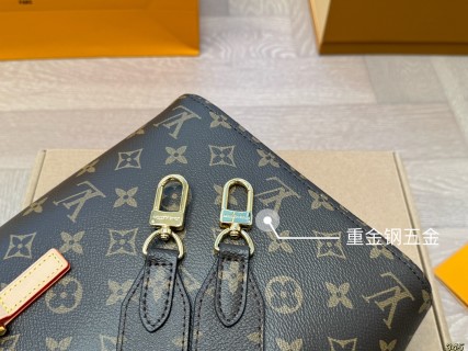 Louis Vuitton Vivian Monogram Canvas Tote Bag Brown view 4