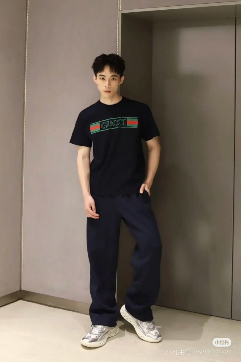 Gucci Logo Stripe Black T-Shirt view