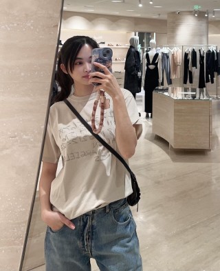 Essentials Cream Graphic Logo T-Shirt view 9