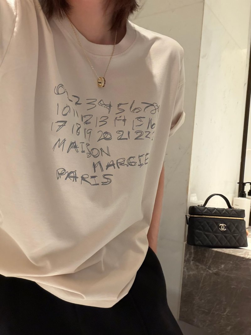 Essentials Cream Graphic Logo T-Shirt view