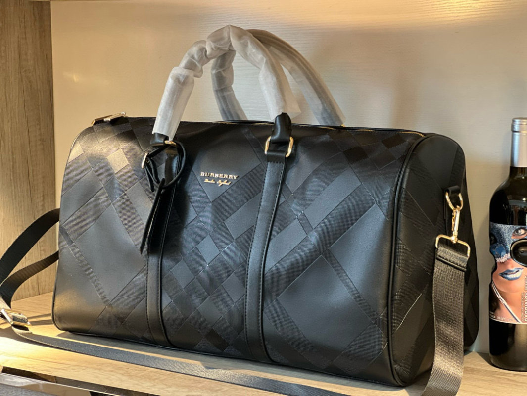 Burberry Black Quilted Travel Duffel Bag 50cm view