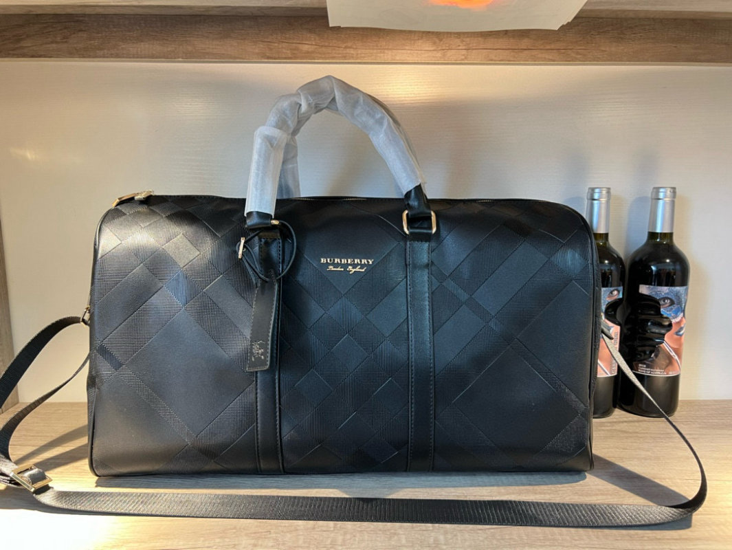 Burberry Black Quilted Travel Duffel Bag 50cm view