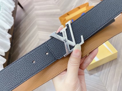 Louis Vuitton Reversible Calf Leather Belt Black Caramel view 3
