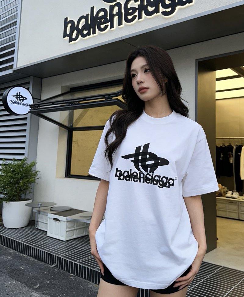 Balenciaga Logo White T-Shirt view