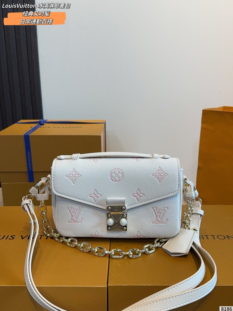Louis Vuitton Metis Shoulder Bag - White