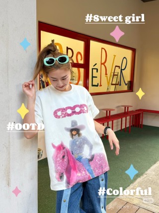 Oversized Graphic Print T-Shirt - White with Pink Horse Design view 5
