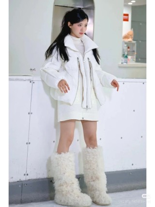 Oversized Puffer Down Jacket - Off White view 6