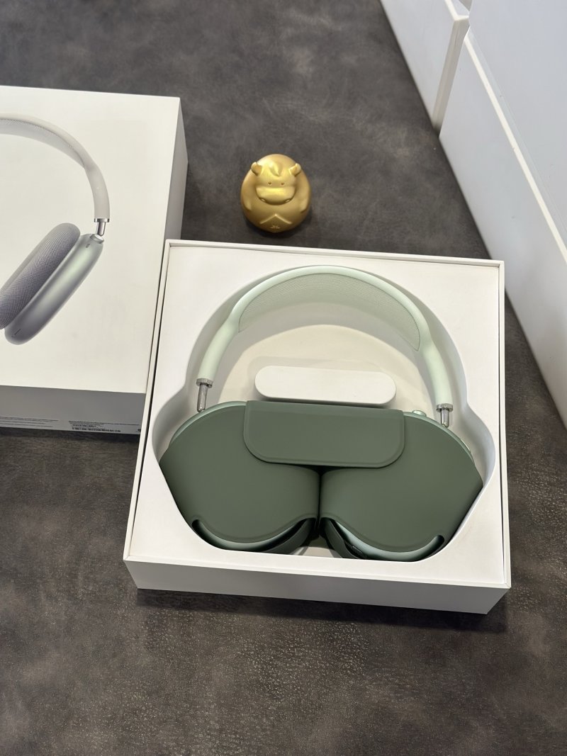 Apple AirPods Pro Max Green 1:1 UA Replica