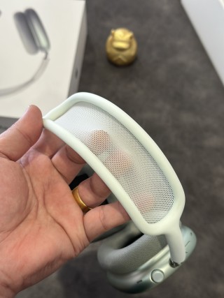 Apple AirPods Pro Max Green 1:1 UA Replica view 11