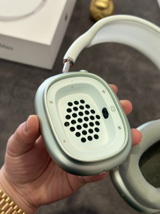 Apple AirPods Pro Max Green 1:1 UA Replica view 14