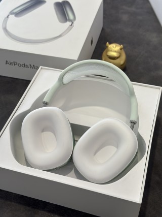 Apple AirPods Pro Max Green 1:1 UA Replica view 6