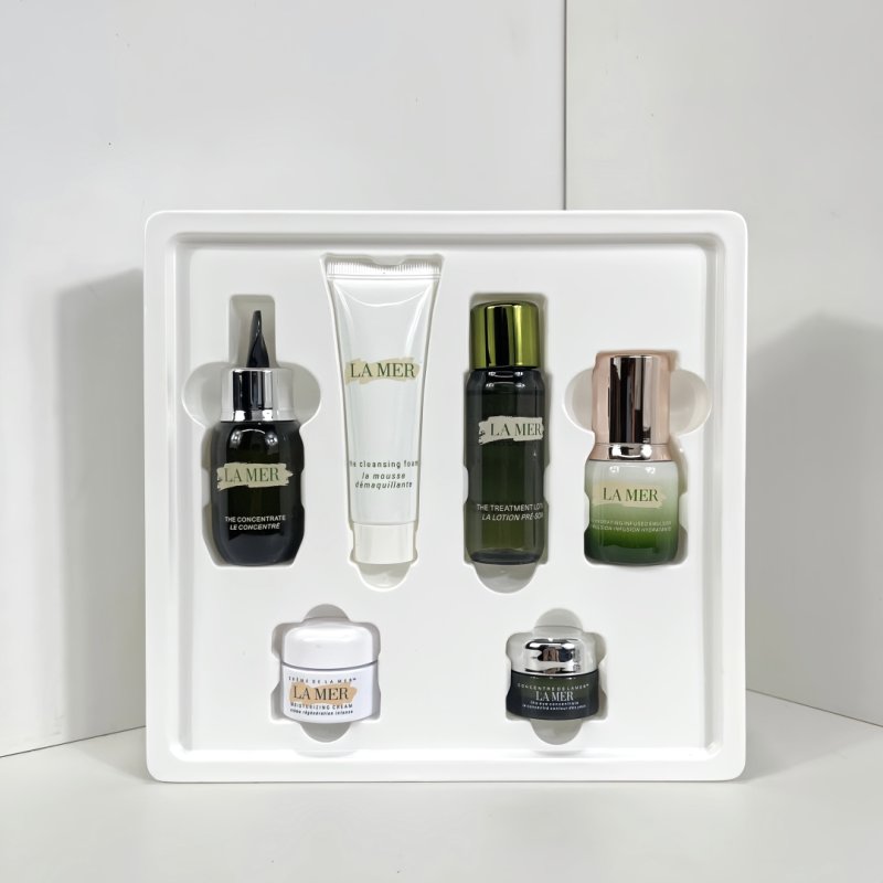 La Mer Essential Healing Collection 6-Piece Travel Set view
