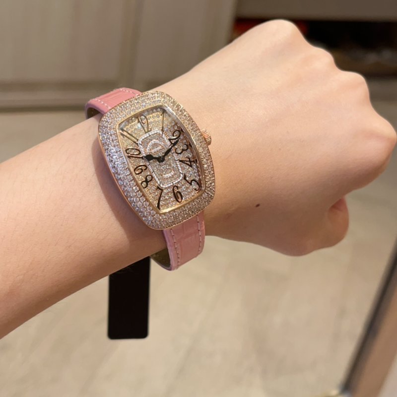 Franck Muller Starry Diamond Oval Women's Watch Pink view