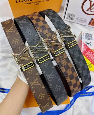 Louis Vuitton Damier Ebene Monogram LV Buckle Belt Brown view 9