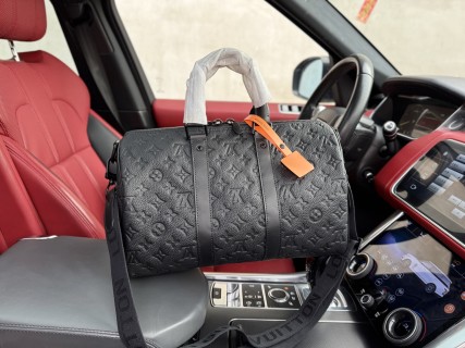 Louis Vuitton Keepall 35 Travel Bag Black Monogram view 2