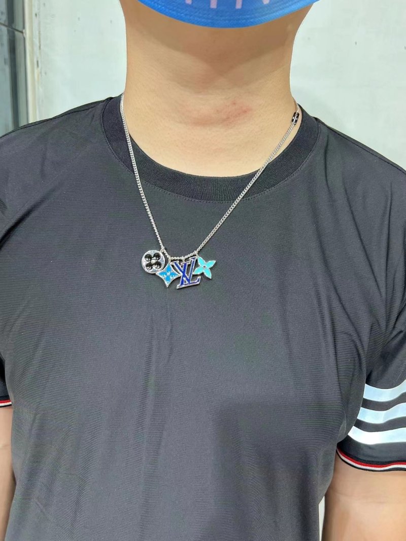 Louis Vuitton LV Flower Cut Classic Logo Metal Pendant Necklace