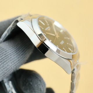 Longines Conquest Automatic Black Dial Steel Watch 41mm view 5