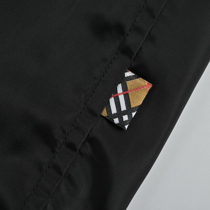 Burberry Vintage Check Hooded Jacket Beige view