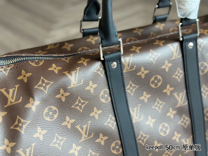 Louis Vuitton Keepall 50cm Monogram Travel Bag view 7