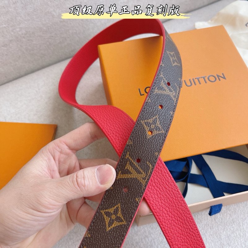 Louis Vuitton Monogram Empreinte Reversible Belt 30mm view