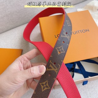 Louis Vuitton Monogram Empreinte Reversible Belt 30mm view 8