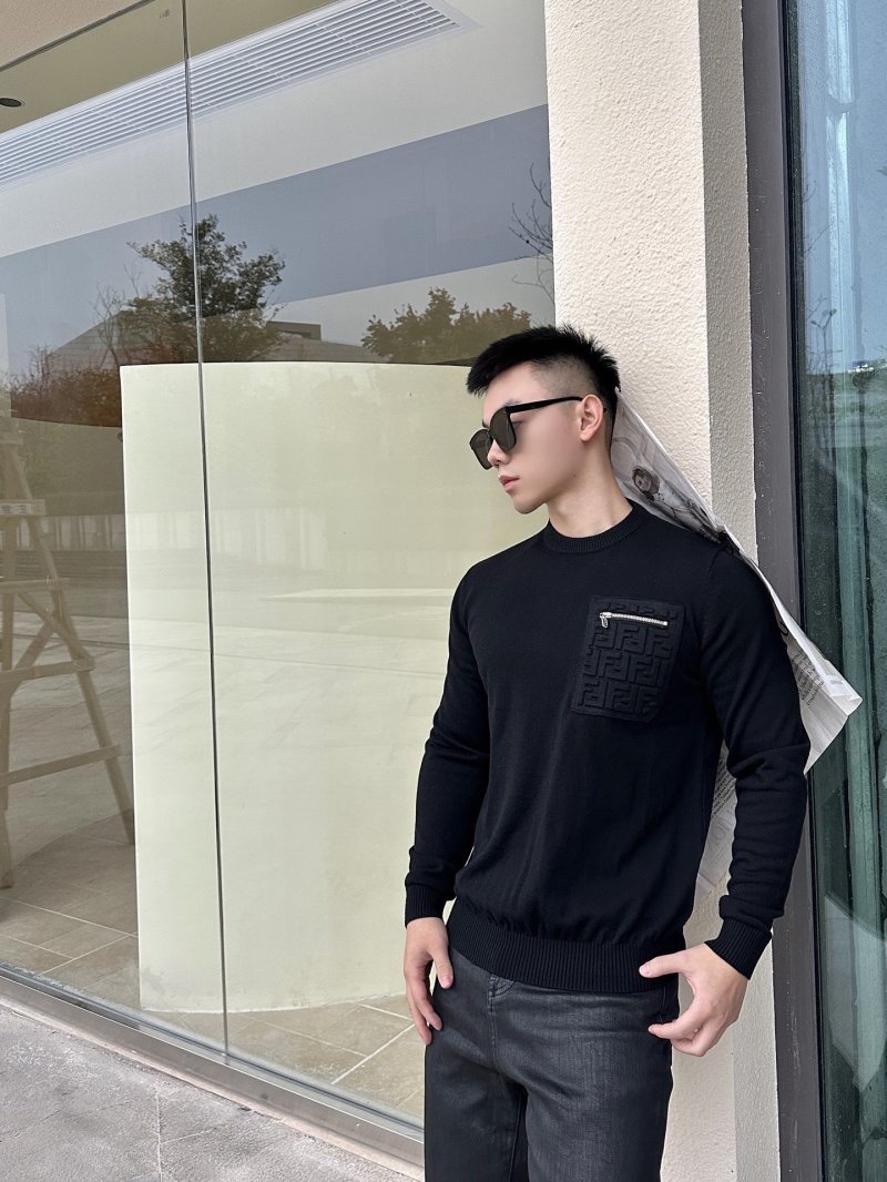Stone Island Black Crewneck Sweatshirt with Chest Pocket
