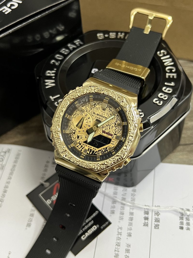 Casio G-Shock GM2100 Analog-Digital Metal Shell Watch view