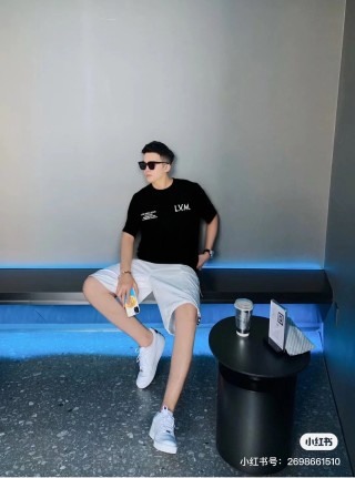 Black Oversized Graphic Print Short Sleeve T-Shirt view 5