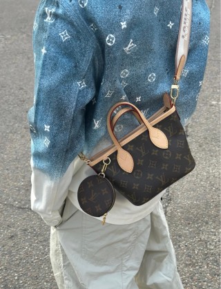 Louis Vuitton Neverfull BB Monogram Canvas Shoulder Bag