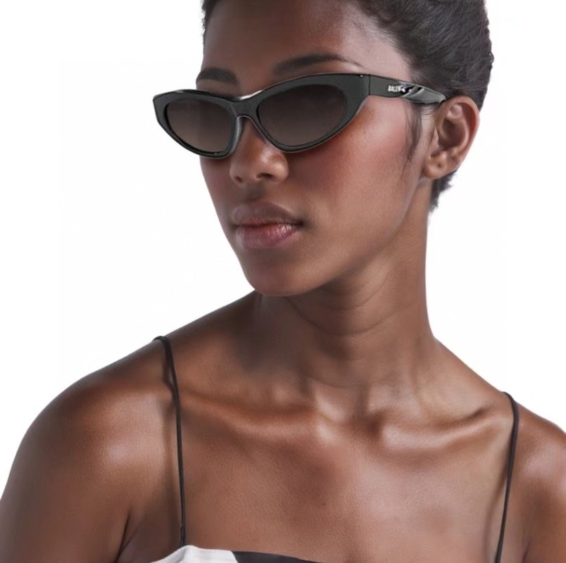 Balenciaga Cat Eye Logo Sunglasses - Black view