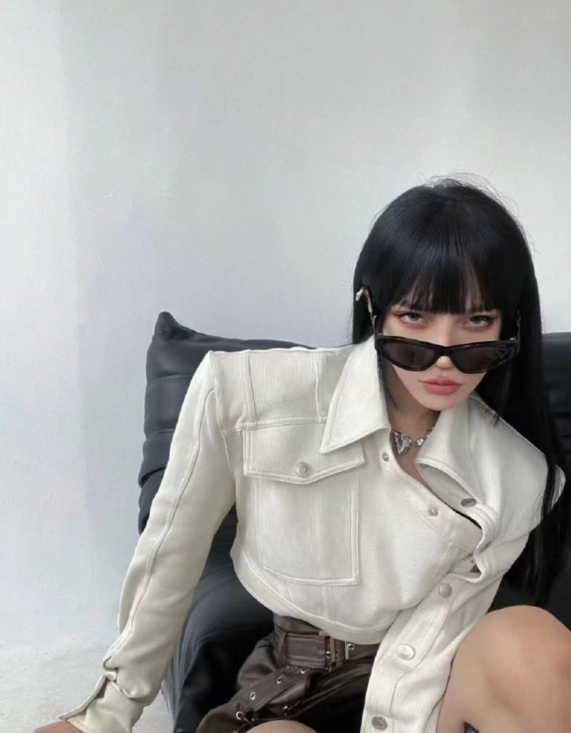 Balenciaga Cat Eye Logo Sunglasses - Black view