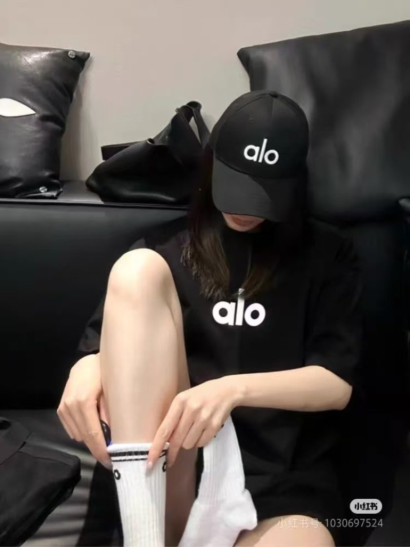 Alo Black Logo T-Shirt view