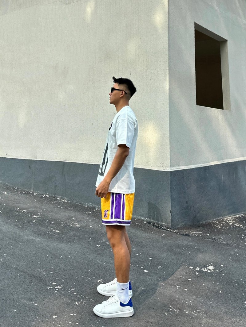 White Graphic Print Short Sleeve T-Shirt with Embroidered Motif view