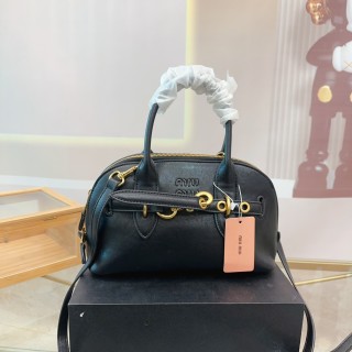 Miu Miu Shell Black Leather Handbag